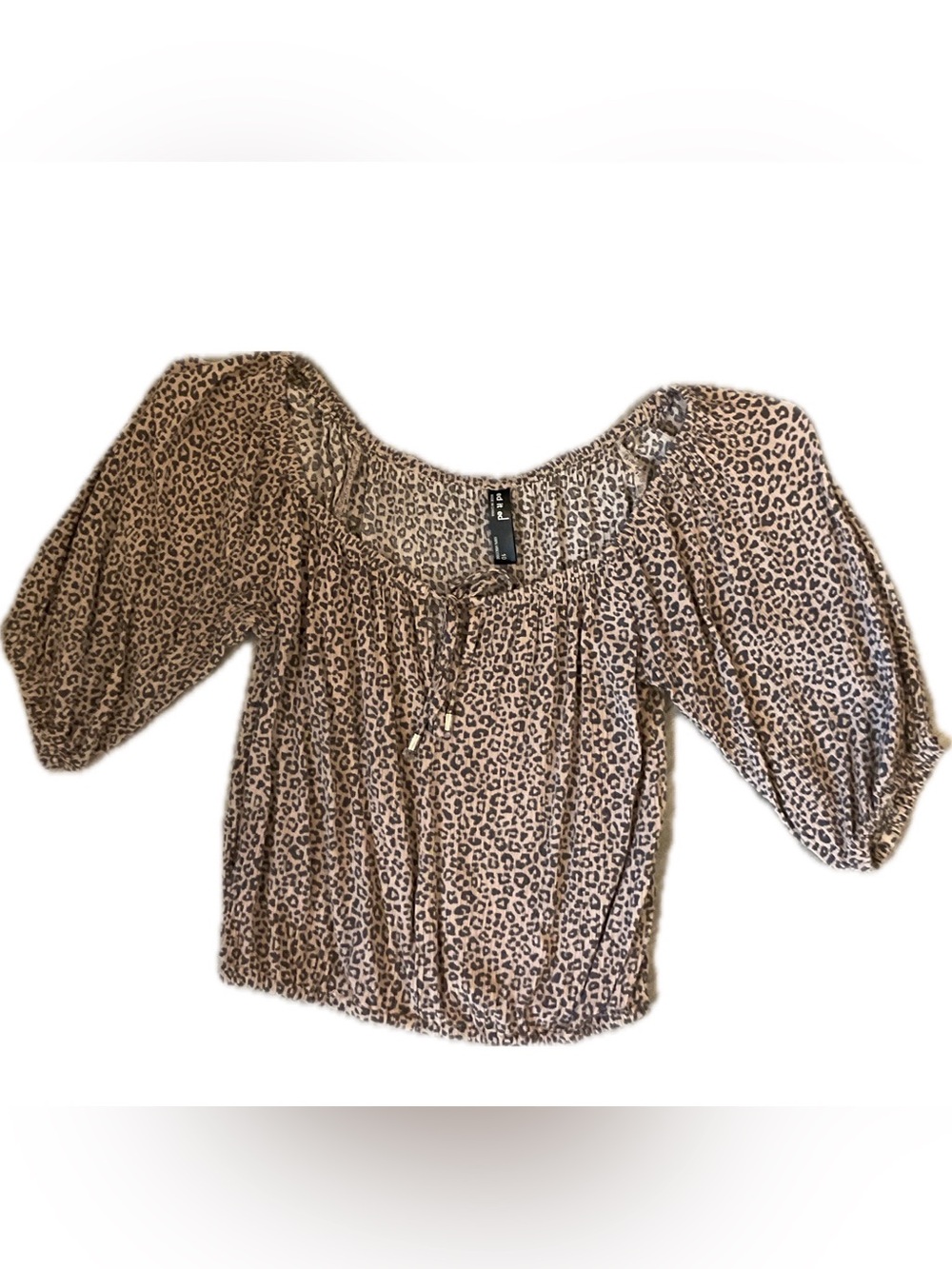 *Edited * Pretty Leopard-Print Peasant cropped Blouse in Brown